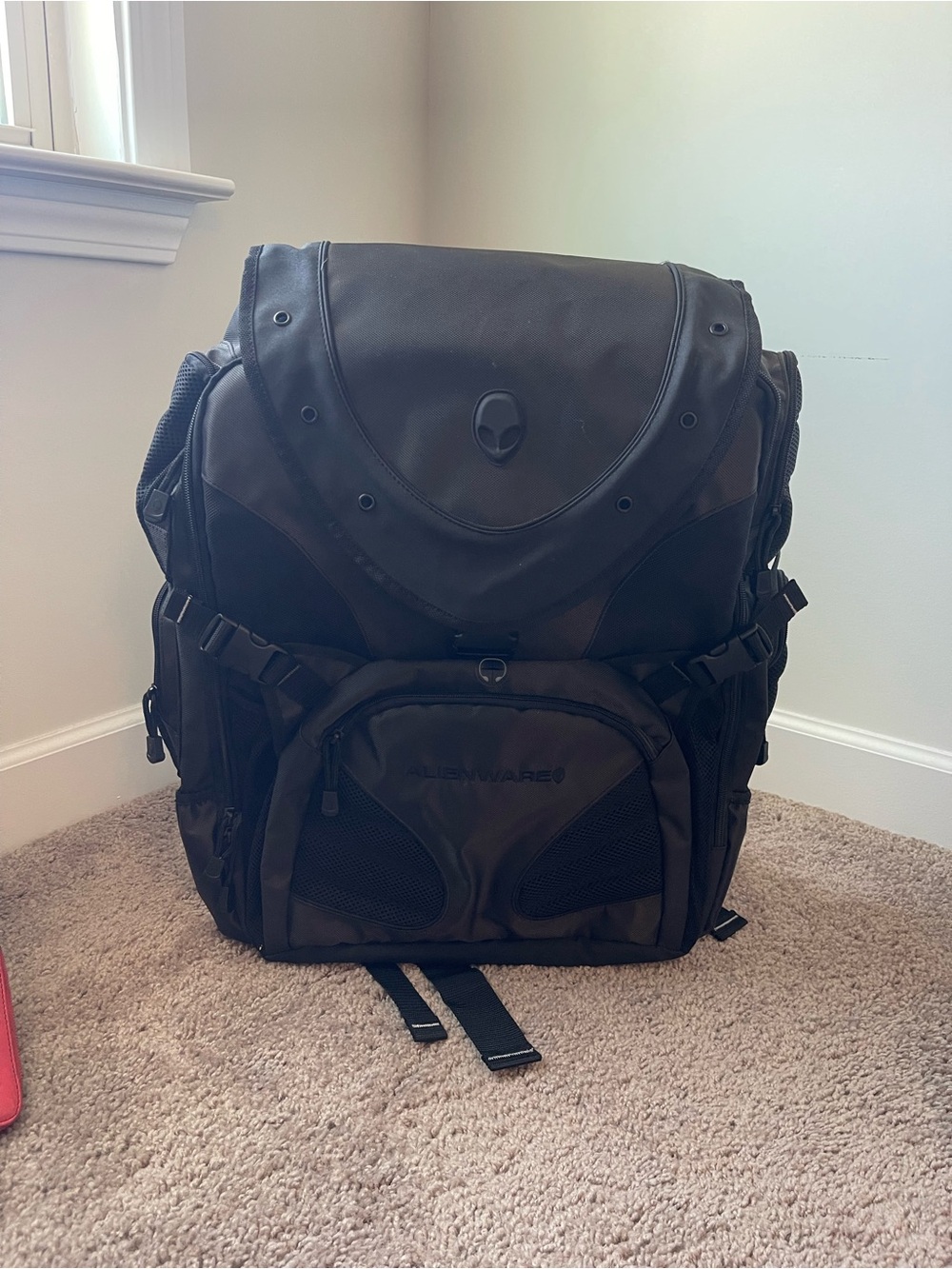 Alienware laptop backpack padded bag 20" x 17" x 7" pockets black